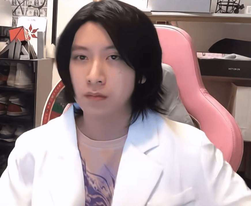 苏浩南的图片